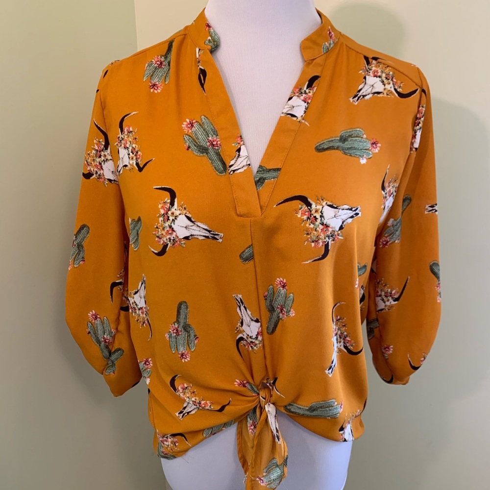 Cattle skull/Cactus 3/4 sleeve blouse